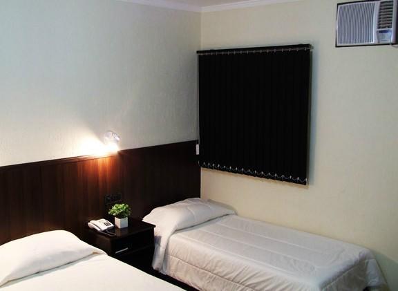 Mediterraneo Park Hotel Tres Lagoas Exterior photo